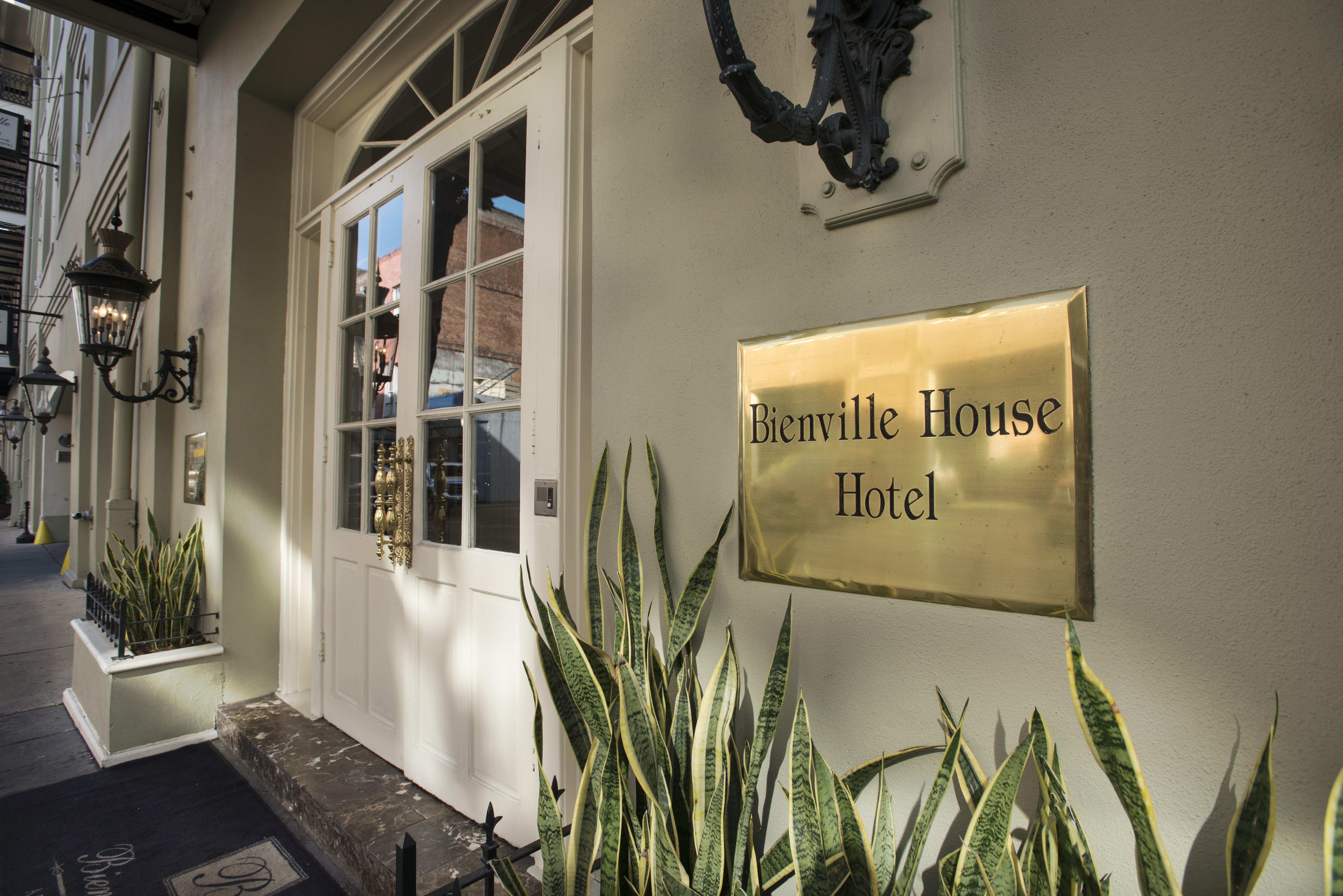 Bienville House Hotel Nova Orleães Exterior foto